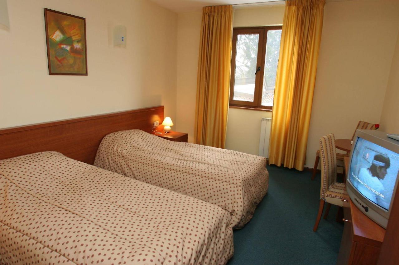 Hotel Pirin Банско Экстерьер фото