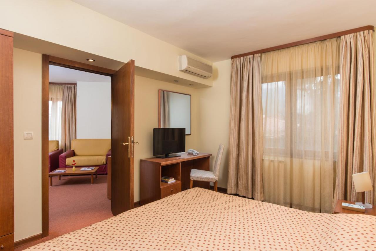 Hotel Pirin Банско Экстерьер фото