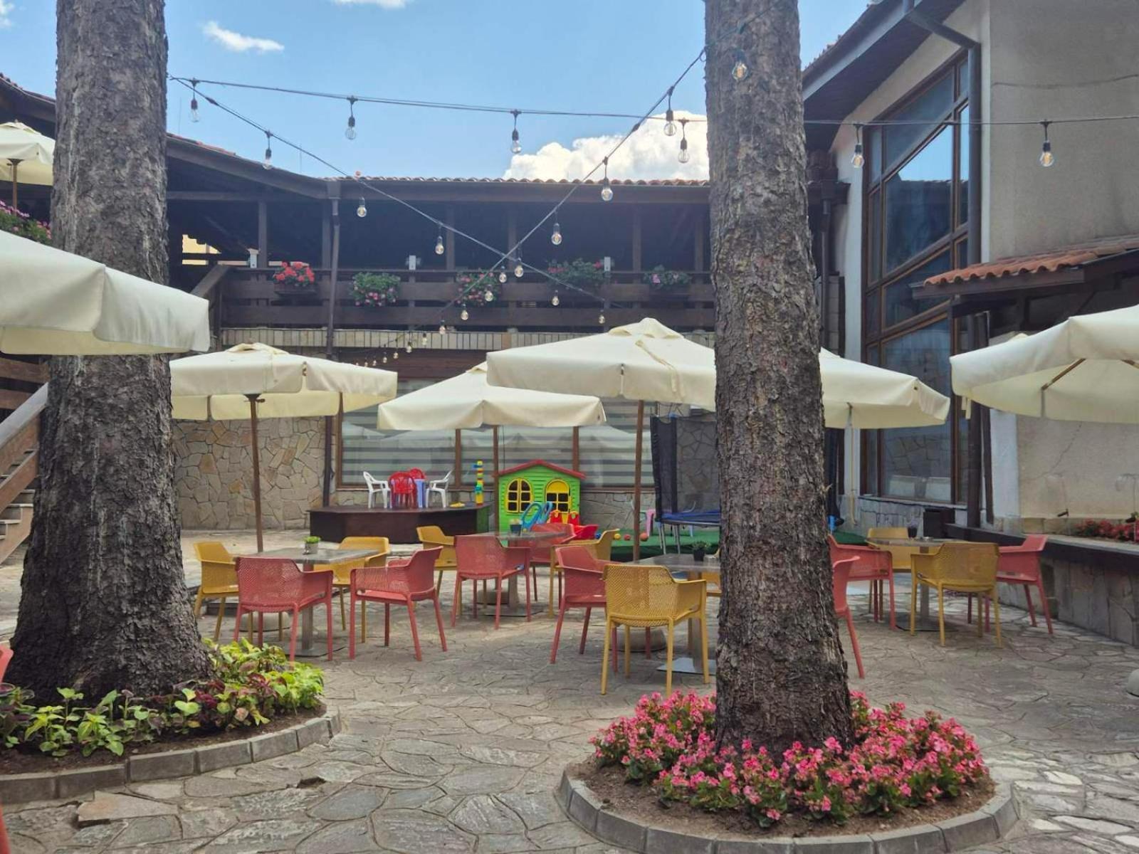 Hotel Pirin Банско Экстерьер фото